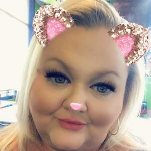 Meet your Posher, Anne